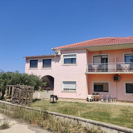 Apartmani Tina Nin Zewnętrze zdjęcie